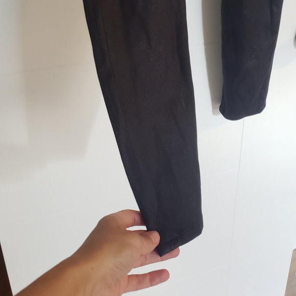 7 for all mankind black pants - Picture 3 of 5